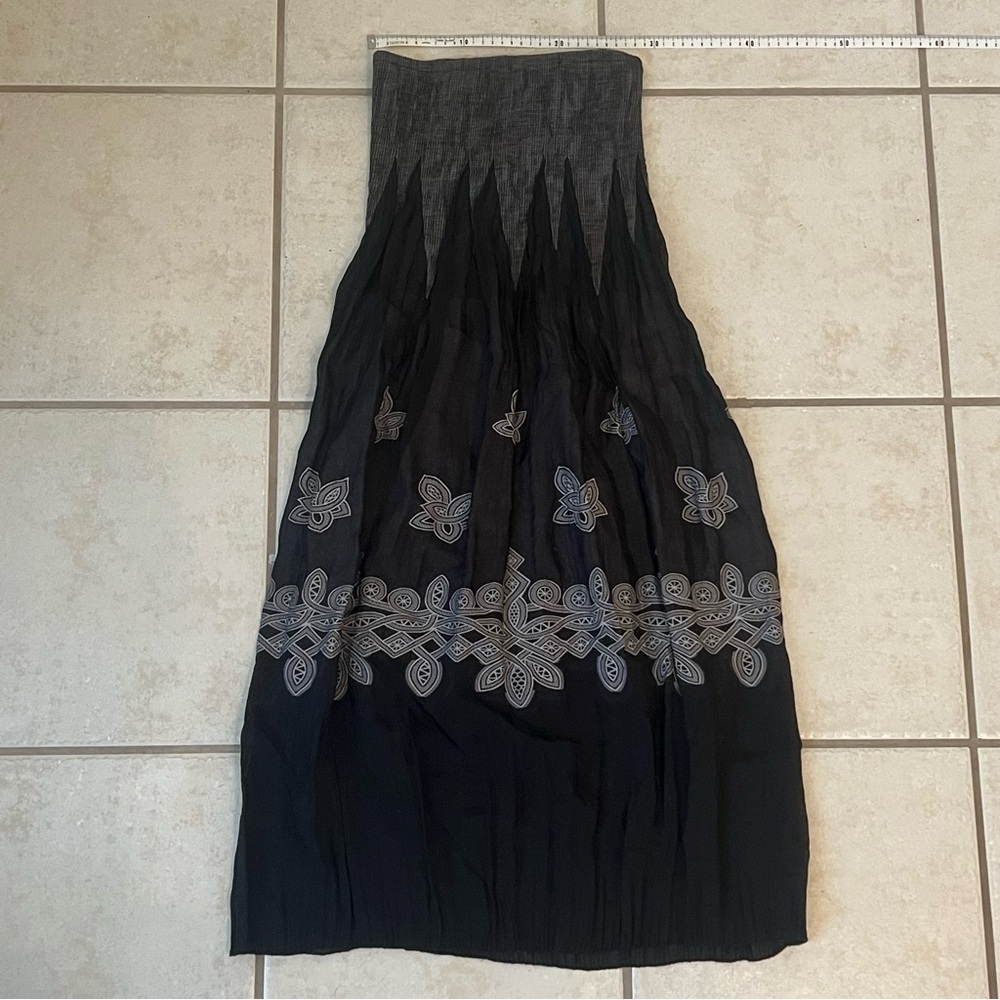 Lapis for Anthropologie Celtic Themed
Stretchy Smock Dress/Skirt - Picture 2 of 5